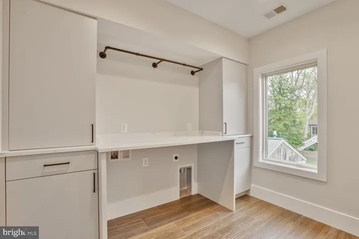 512 S Spring St, falls Church, va, 22046, falls Church City