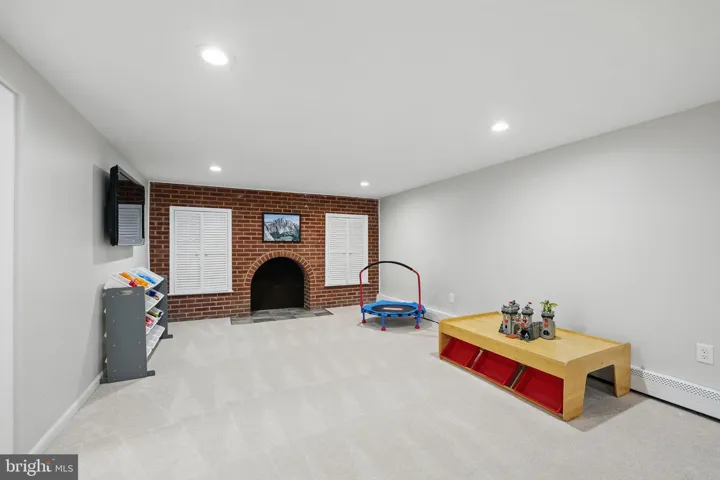 3516 Queen Anne Dr, fairfax, va, 22030, fairfax City