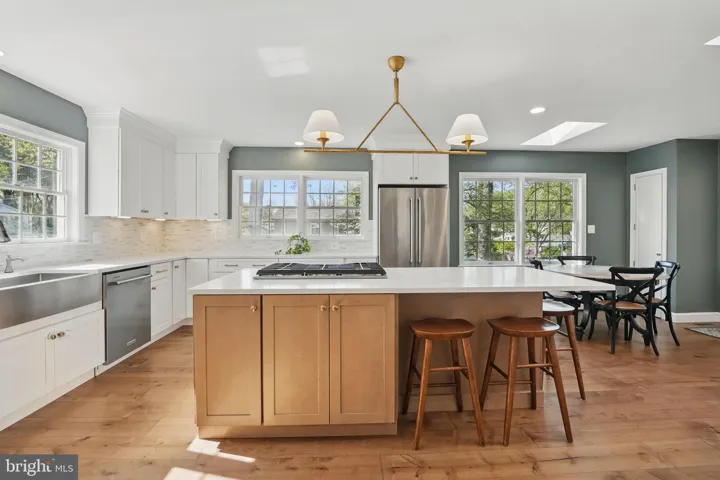 3516 Queen Anne Dr, fairfax, va, 22030, fairfax City