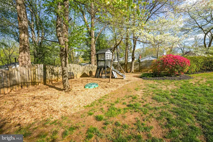 3516 Queen Anne Dr, fairfax, va, 22030, fairfax City