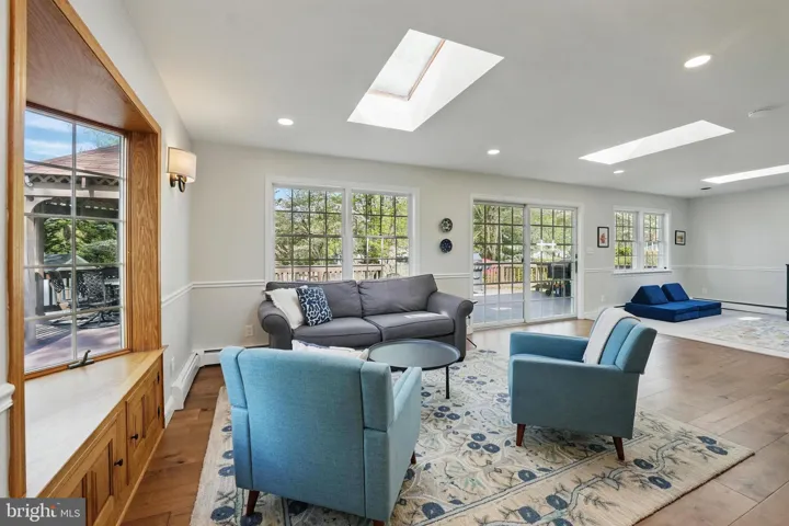 3516 Queen Anne Dr, fairfax, va, 22030, fairfax City