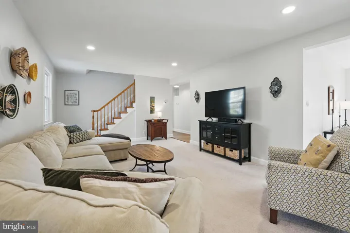 3516 Queen Anne Dr, fairfax, va, 22030, fairfax City