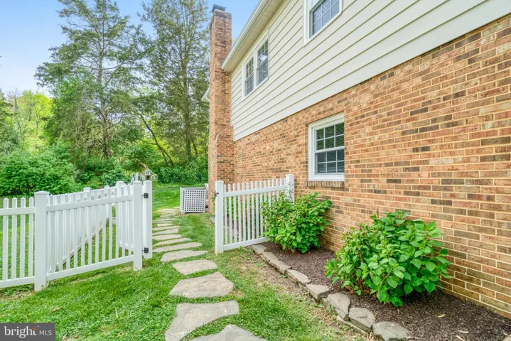 6211 Berlee Dr, alexandria, va, 22312, fairfax