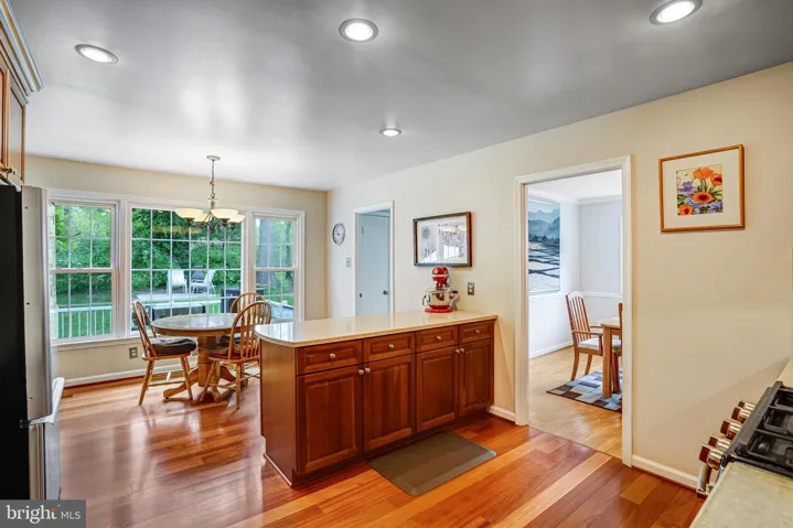 6211 Berlee Dr, alexandria, va, 22312, fairfax