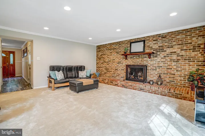 6211 Berlee Dr, alexandria, va, 22312, fairfax
