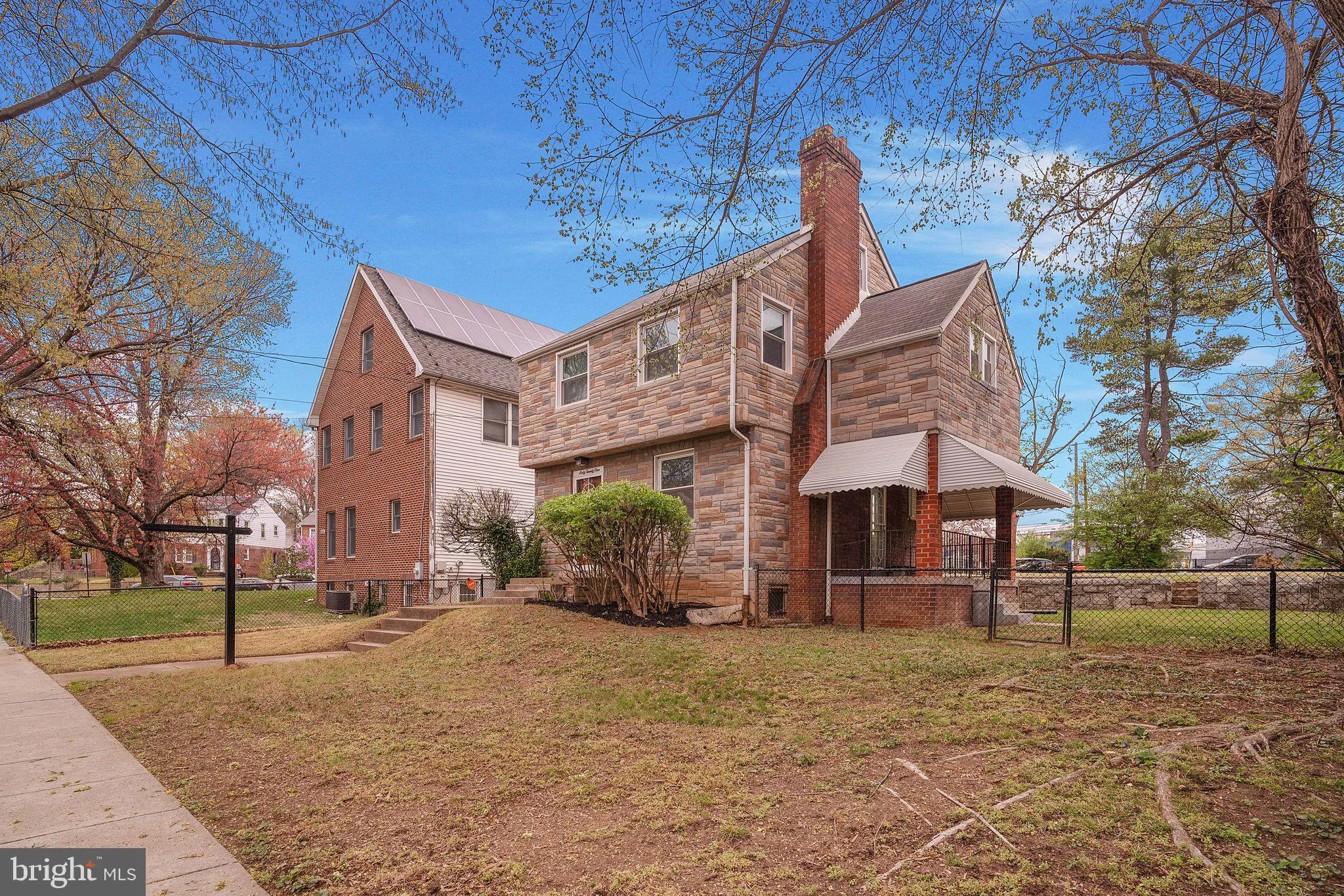 6021 NORTH DAKOTA AVENUE, Washington, DC 20011