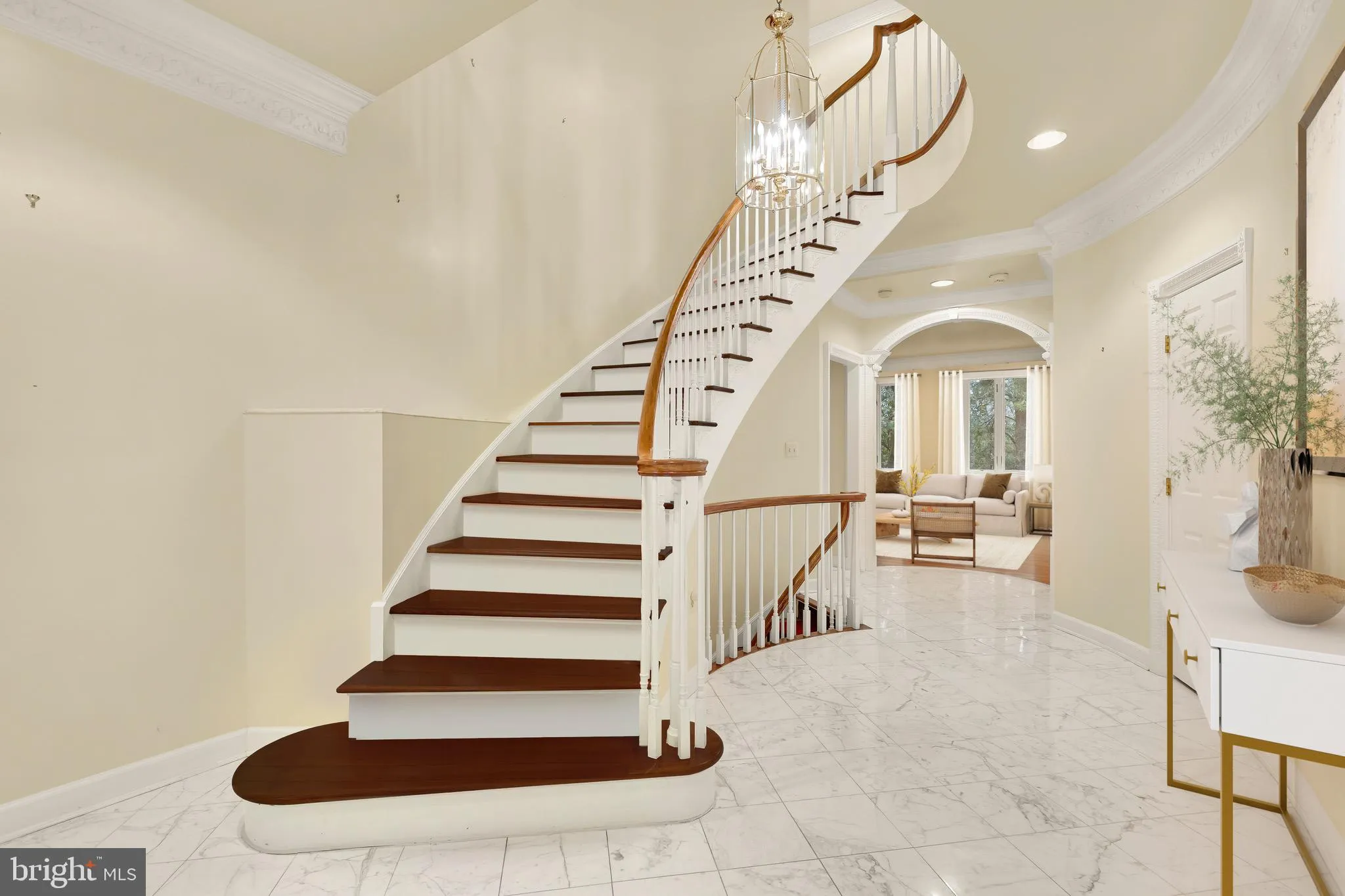 4813 KEMBLE PLACE NW, Washington, DC 20007