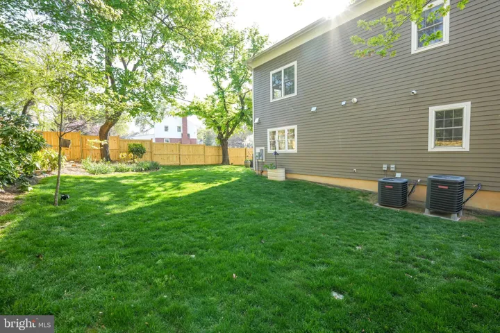 949 Patrick Henry Dr, arlington, va, 22205, arlington