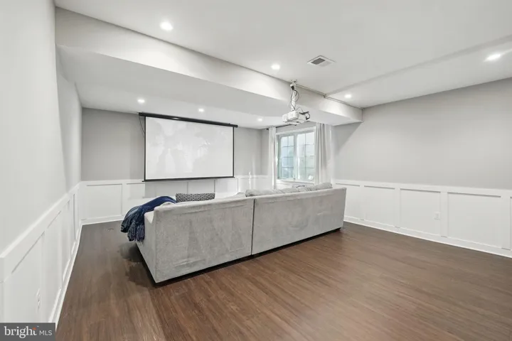 949 Patrick Henry Dr, arlington, va, 22205, arlington