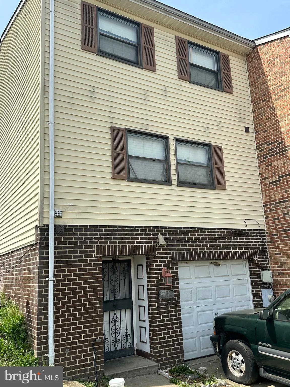 1800 VALLEY TERRACE, Washington, DC 20032