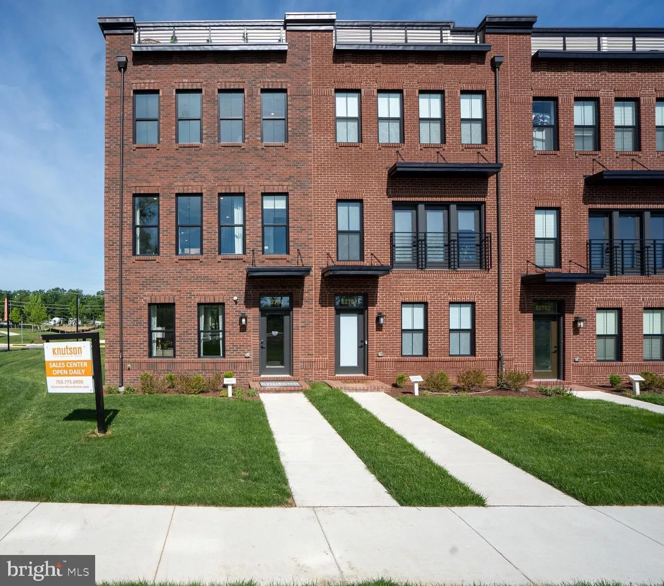 42104 HAZEL GROVE TERRACE, Ashburn, VA 20148