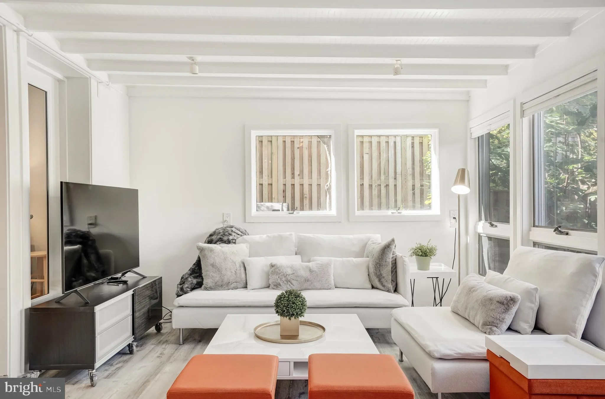 3817 CATHEDRAL AVENUE, Washington, DC 20016