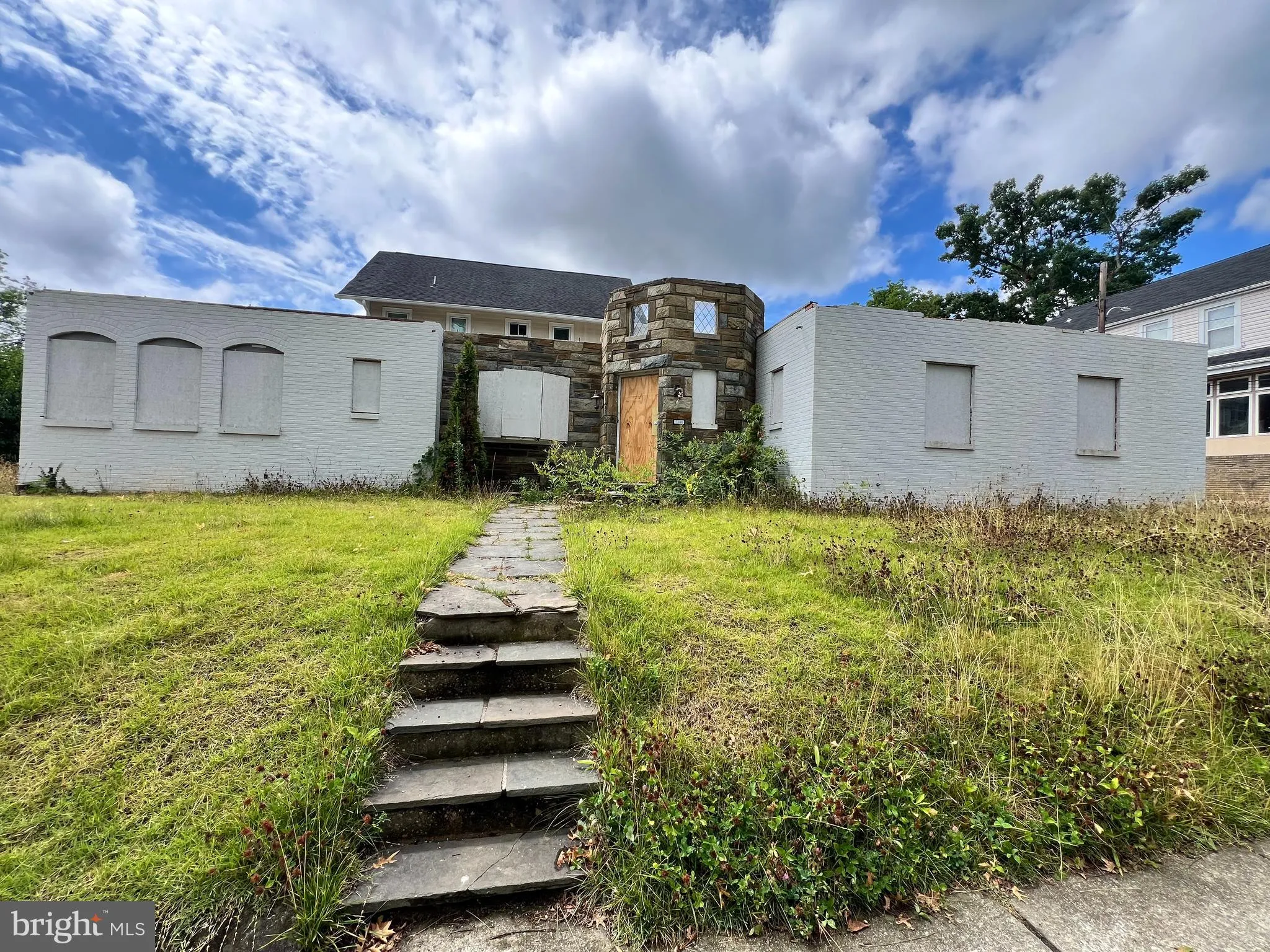 1400 HAMILTON STREET, Washington, DC 20011