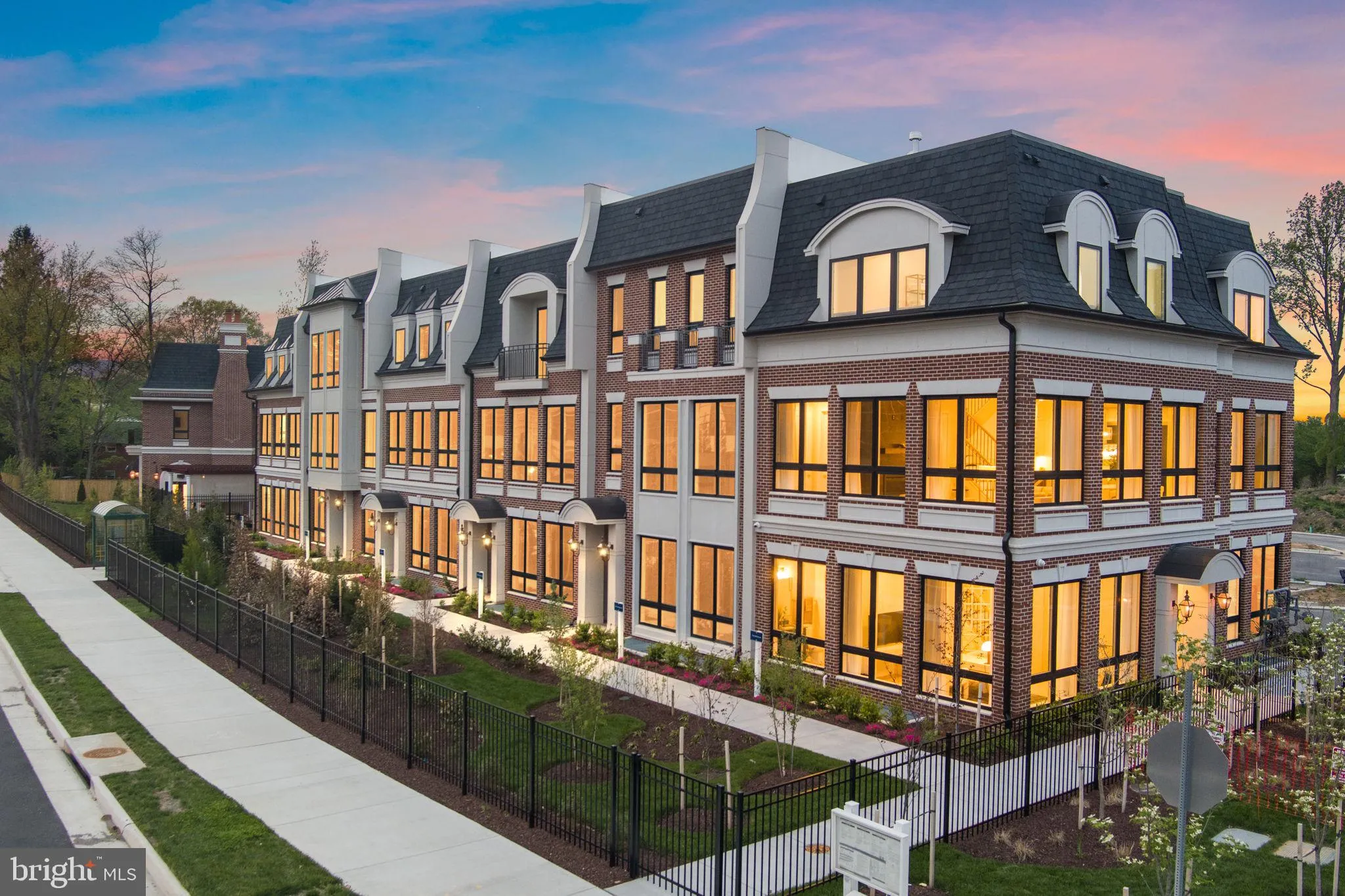 1624 CHAIN BRIDGE ROAD, Mclean, VA 22101