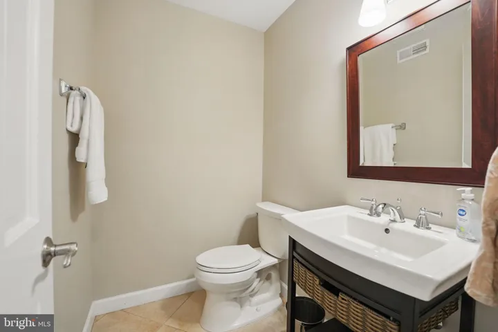 1253 Rowland Dr, herndon, va, 20170, fairfax