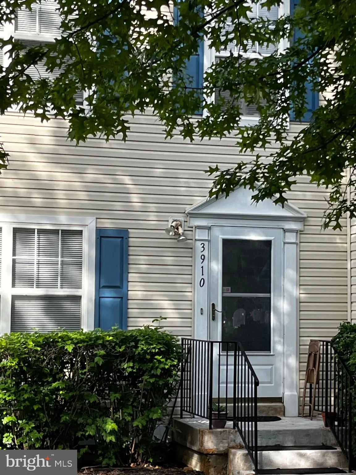 3910 BURNS COURT, Washington, DC 20019