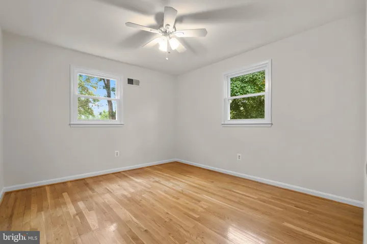 6929 Conservation Dr, Springfield, Virginia 22153