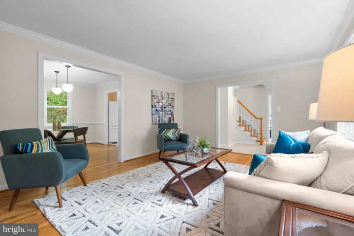 6929 Conservation Dr, Springfield, Virginia 22153