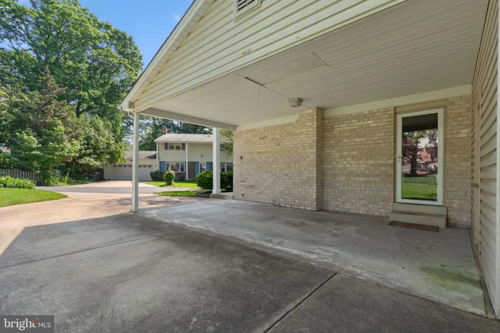 6929 Conservation Dr, Springfield, Virginia 22153