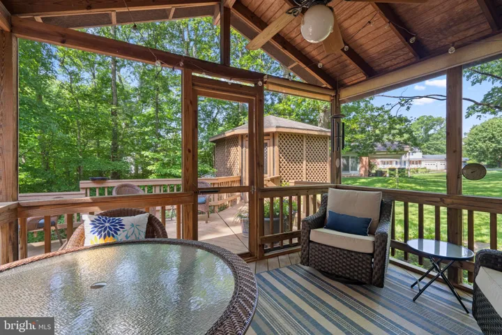 6929 Conservation Dr, Springfield, Virginia 22153