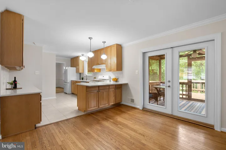 6929 Conservation Dr, Springfield, Virginia 22153