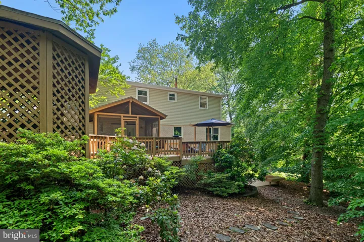 6929 Conservation Dr, Springfield, Virginia 22153