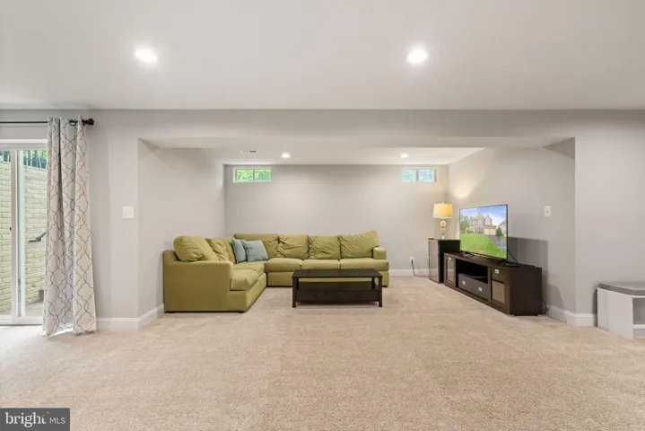 7637 Northington Ct, Gainesville, Virginia 20155