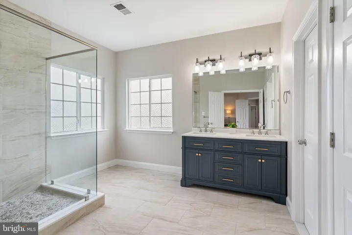 7637 Northington Ct, Gainesville, Virginia 20155