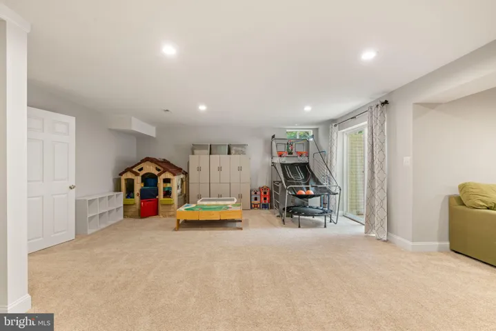 7637 Northington Ct, Gainesville, Virginia 20155