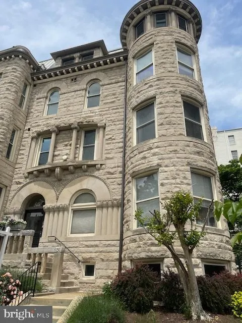 2107 S STREET, Washington, DC 20008