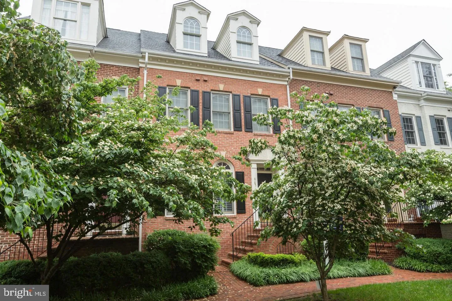 8857 ASHGROVE HOUSE LANE, Vienna, VA 22182