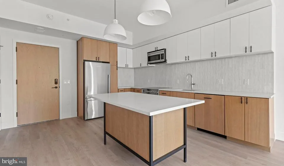 10511 STRATHMORE HALL STREET, North Bethesda, MD 20852