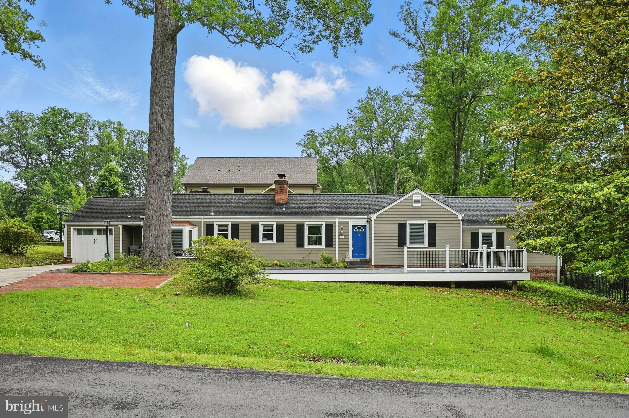 8536 APONI ROAD, Vienna, VA 22180