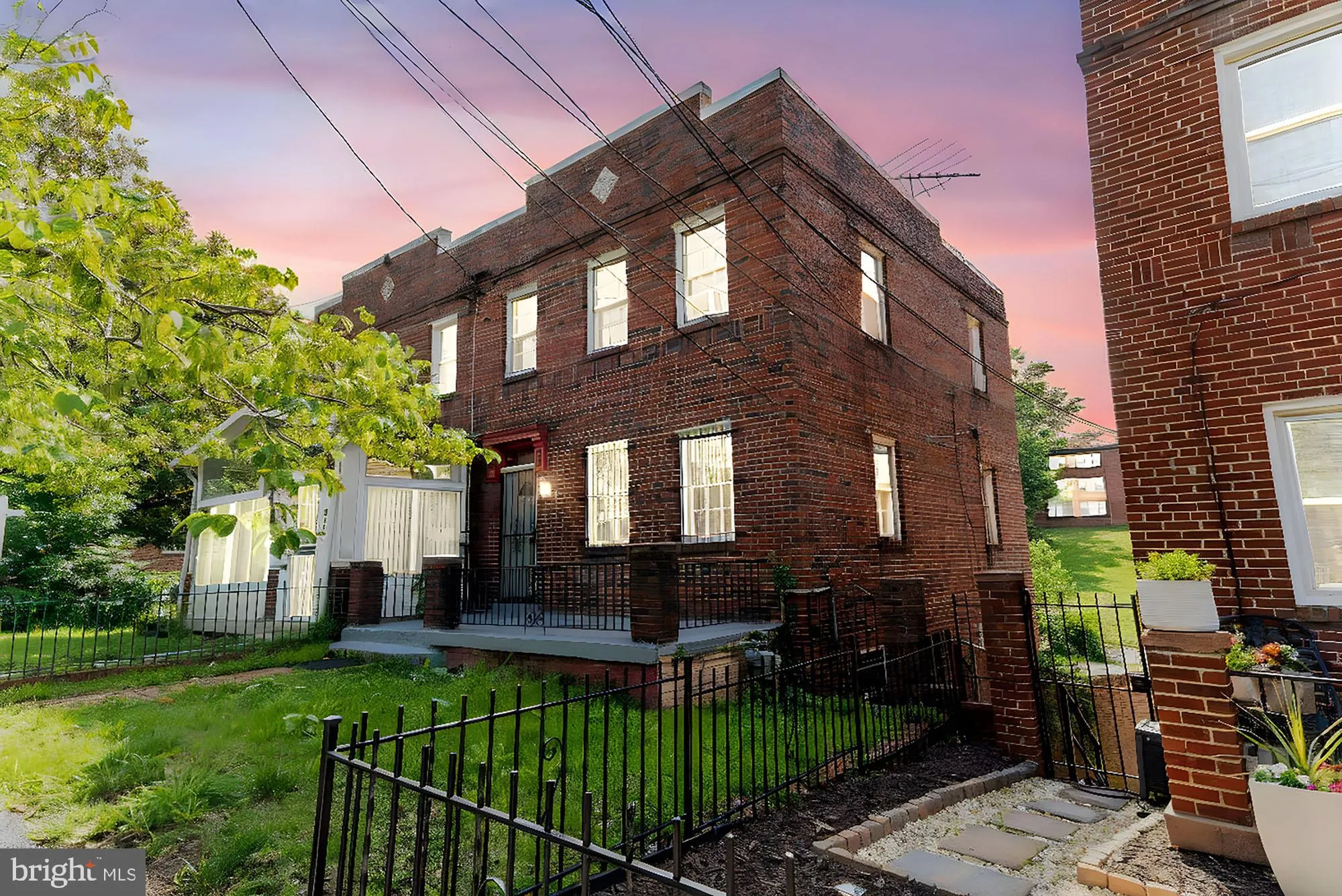 212 DIVISION AVENUE, Washington, DC 20019