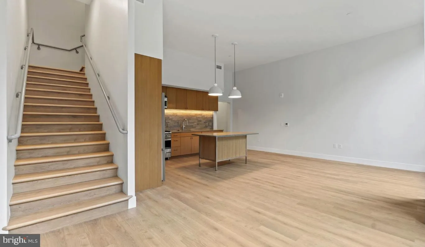 10511 STRATHMORE HALL STREET, North Bethesda, MD 20852