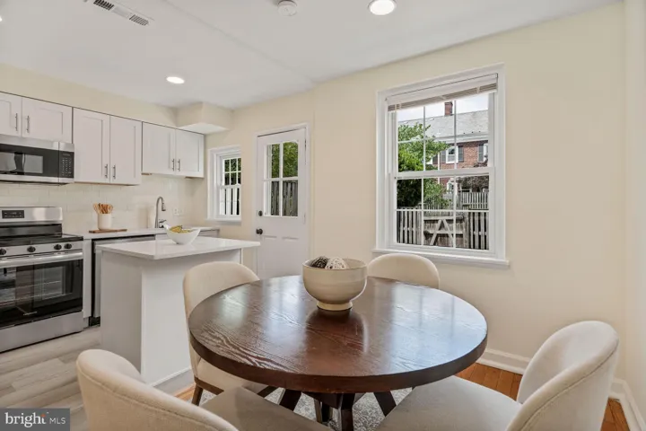 3465 S Wakefield St S, Arlington, Virginia 22206
