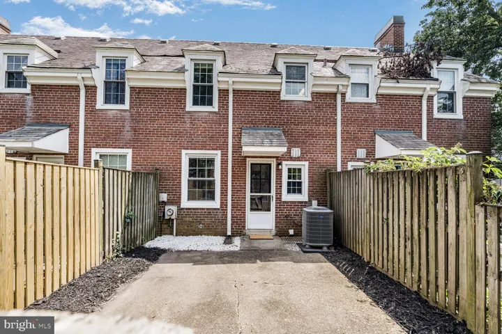 3465 S Wakefield St S, Arlington, Virginia 22206