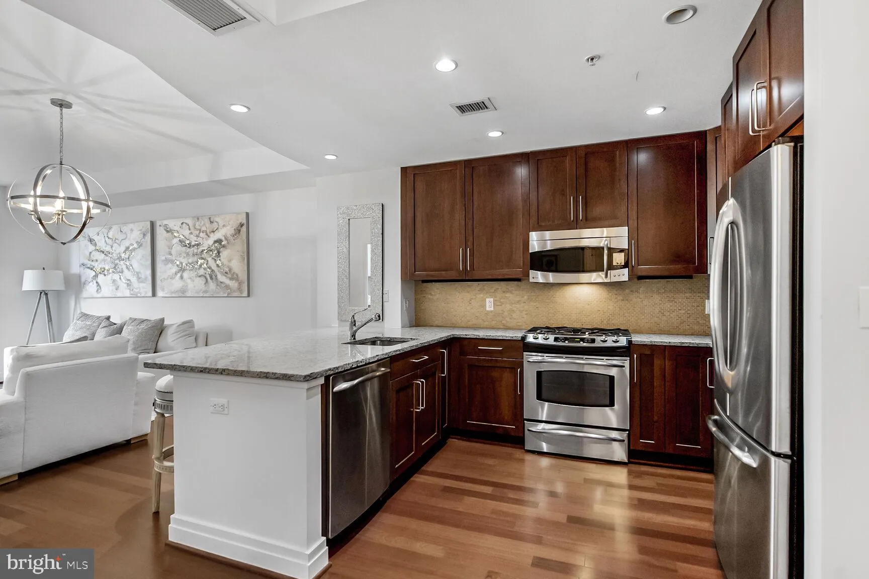 8220 CRESTWOOD HEIGHTS DRIVE, Mclean, VA 22102