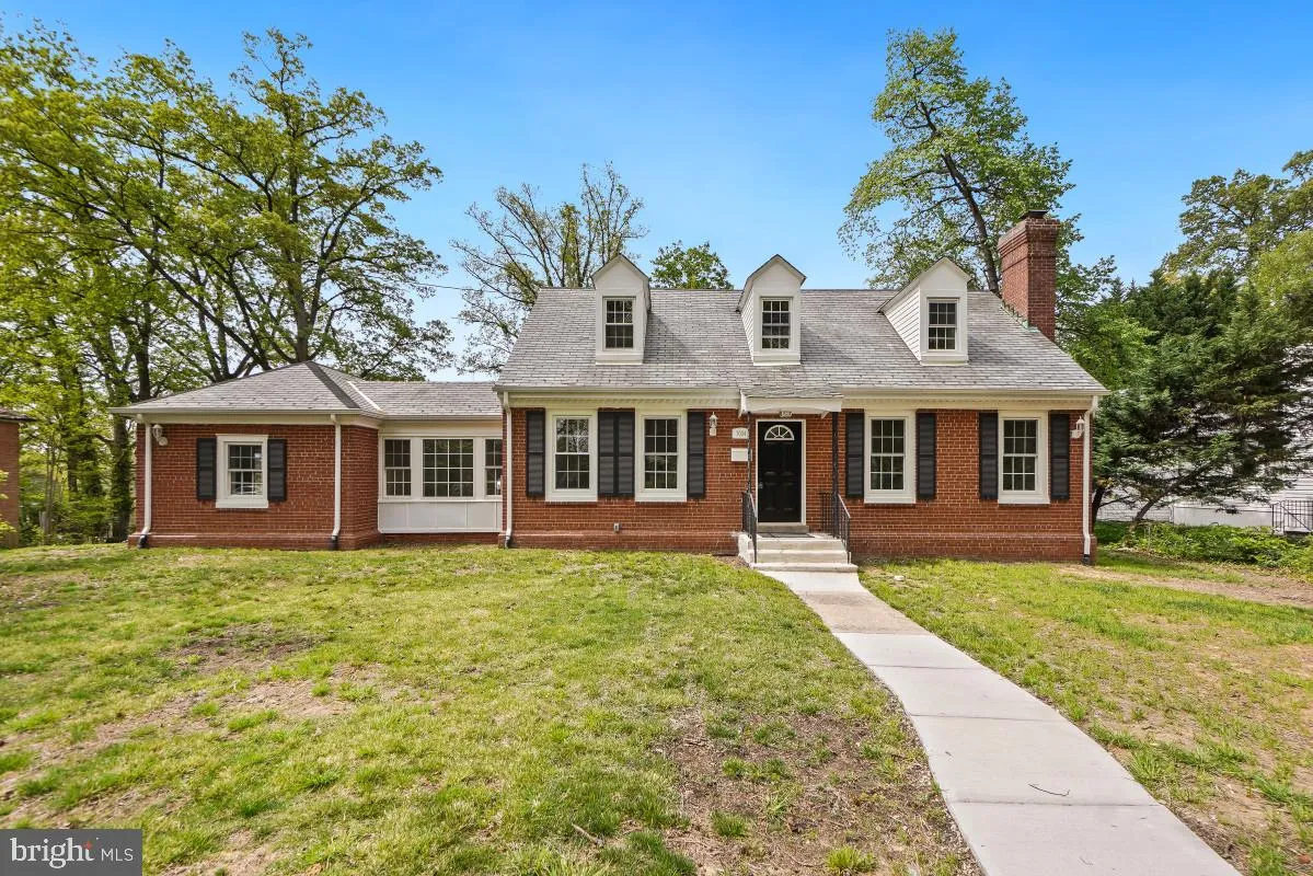7004 40TH AVENUE, Hyattsville, MD 20782