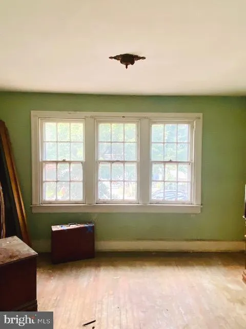 1733 L STREET, Washington, DC 20002