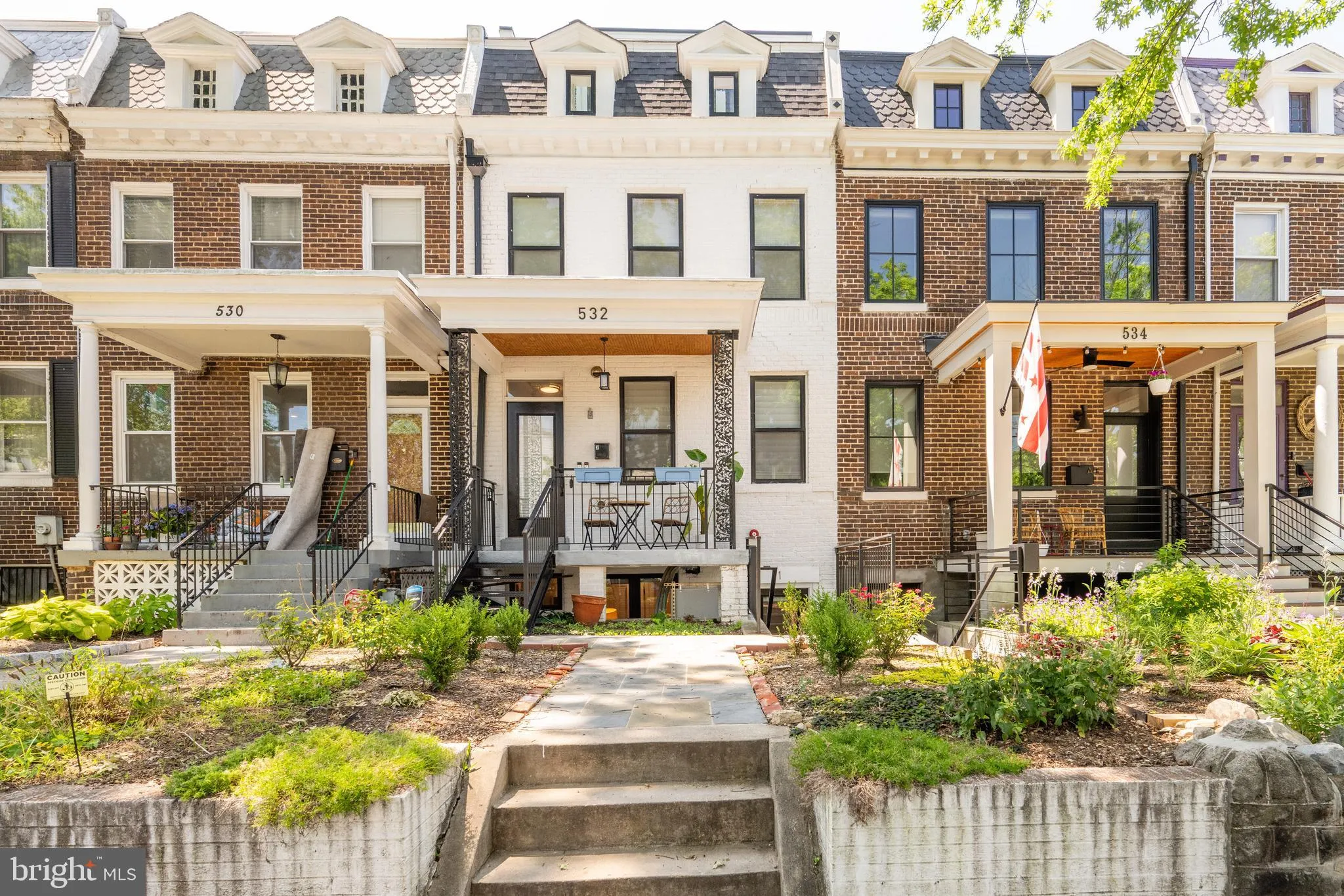 532 TAYLOR STREET, Washington, DC 20011