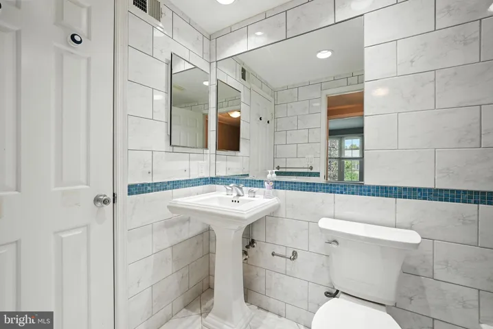 17201 Founders Mill Dr, Rockville, Maryland 20855