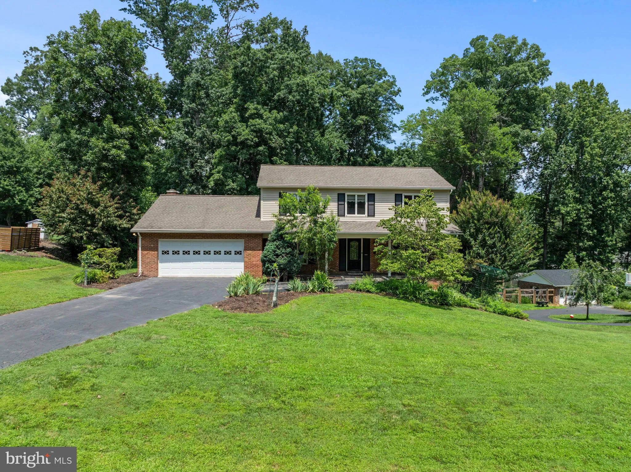 11608 HELMONT DRIVE, Oakton, VA 22124