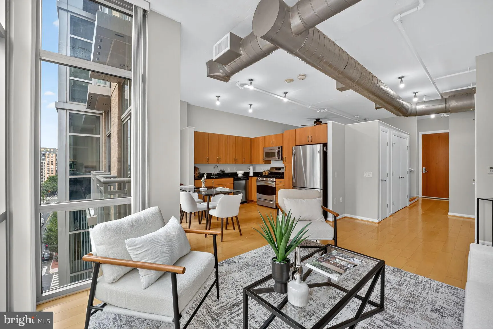 811 4TH STREET, Washington, DC 20001
