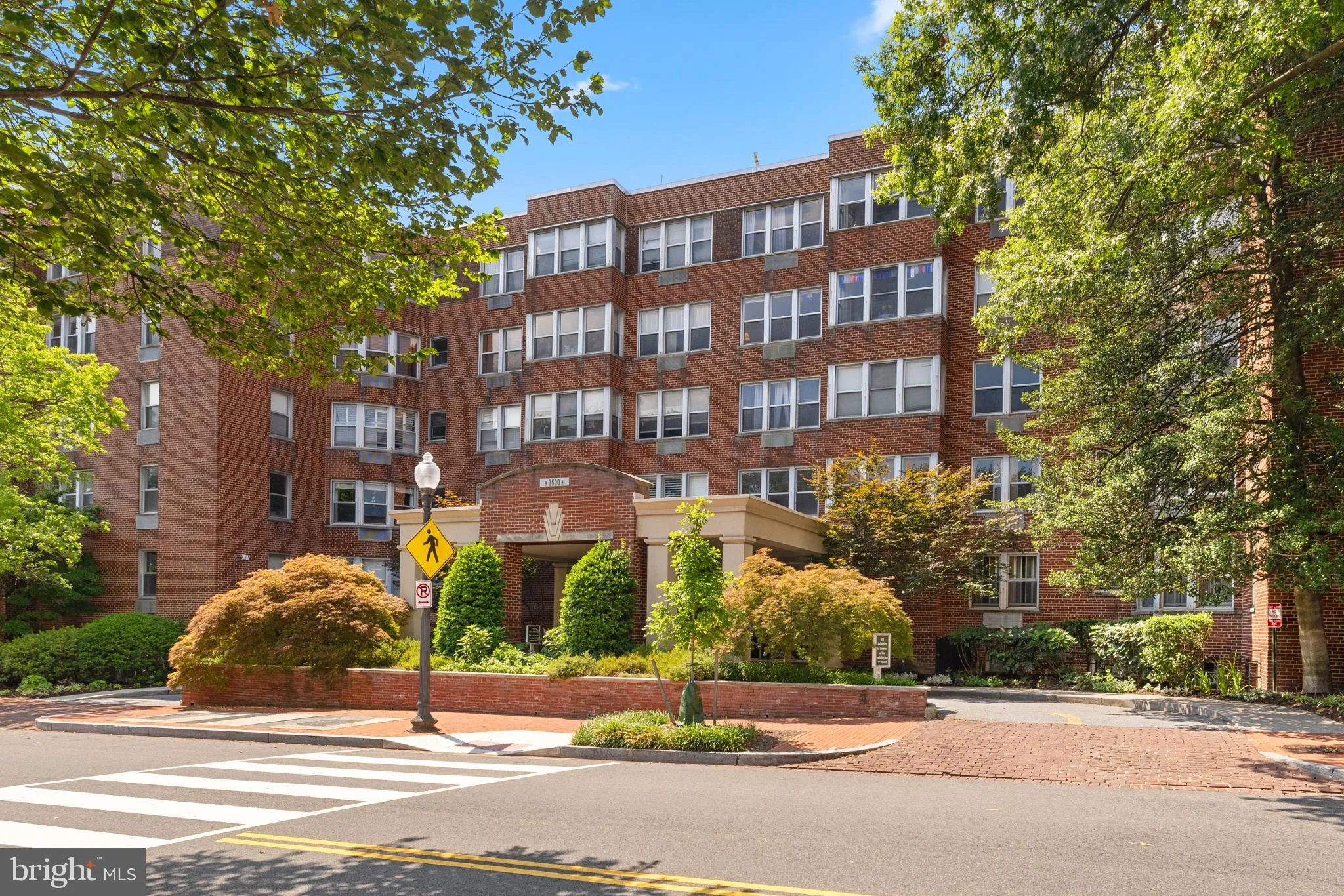2500 Q STREET, Washington, DC 20007