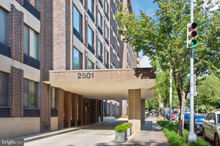 2501 Calvert St Nw #802, Washington, District of Columbia 20008