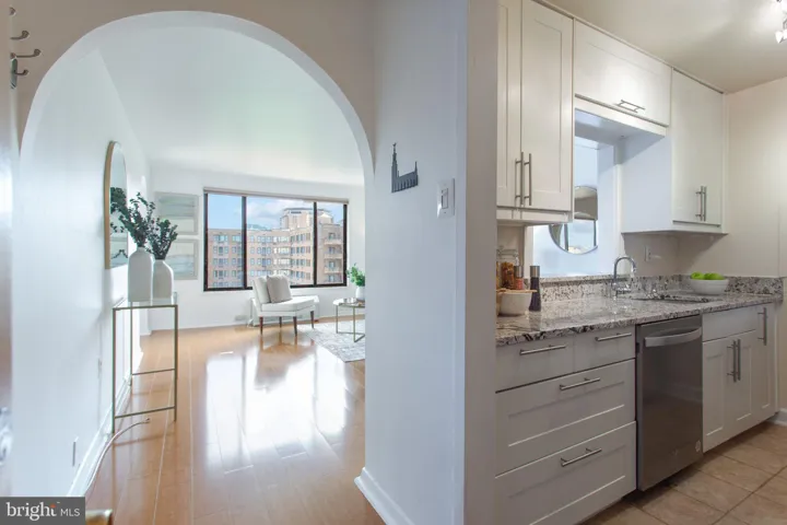 2501 Calvert St Nw #802, Washington, District of Columbia 20008