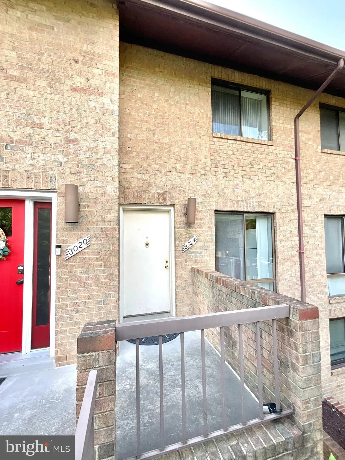 3024 GENTAIN COURT, Washington, DC 20017