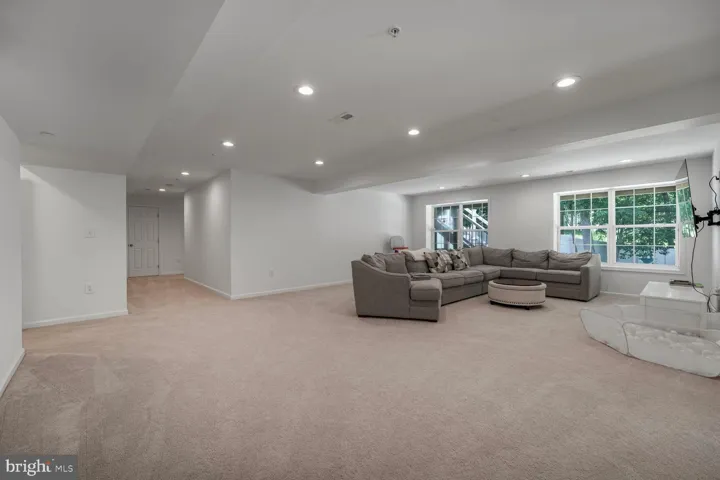 2604 Tree View Way, Fort Washington, Maryland 20744