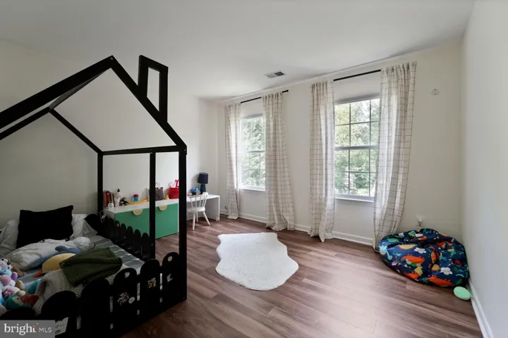 2604 Tree View Way, Fort Washington, Maryland 20744